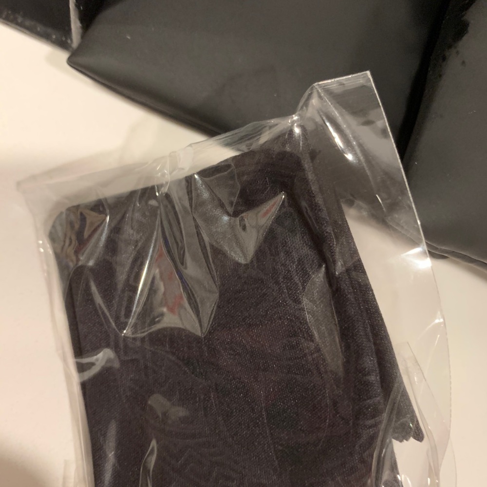 Eyewear case - Picture 3 of 5